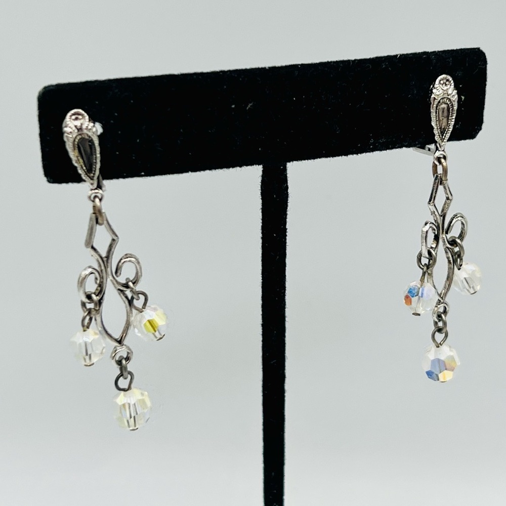 Vintage clip on chandelier style earrings crystal bead drops simple silver